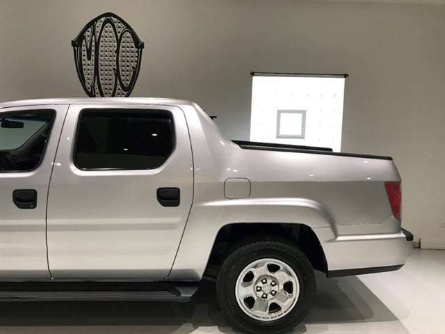 2010 Honda Ridgeline 4x4 RT 4dr Crew Cab